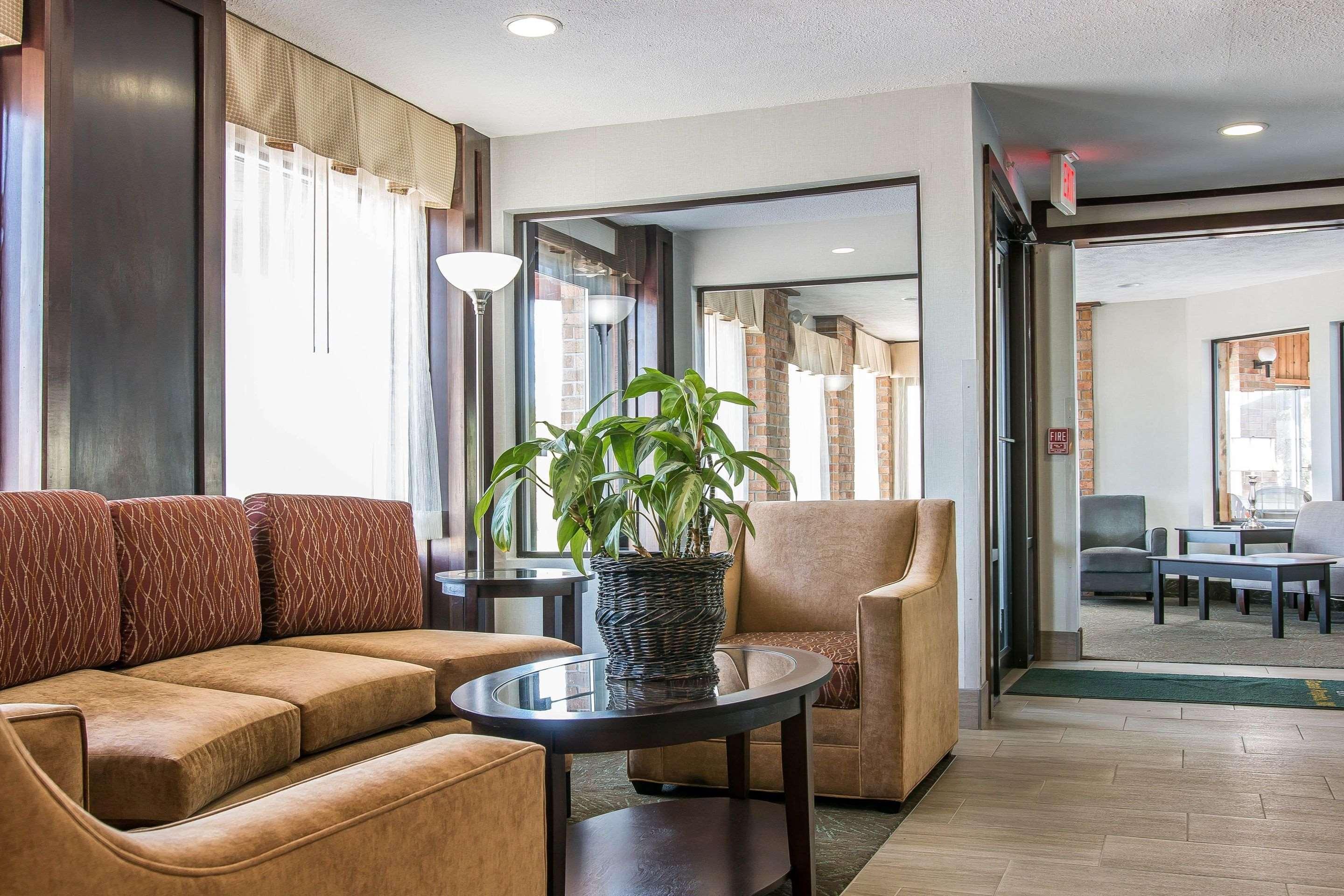 Quality Inn Grand Rapids South-Byron Center Cutlerville Екстер'єр фото