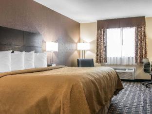 Quality Inn Grand Rapids South-Byron Center Cutlerville Номер фото