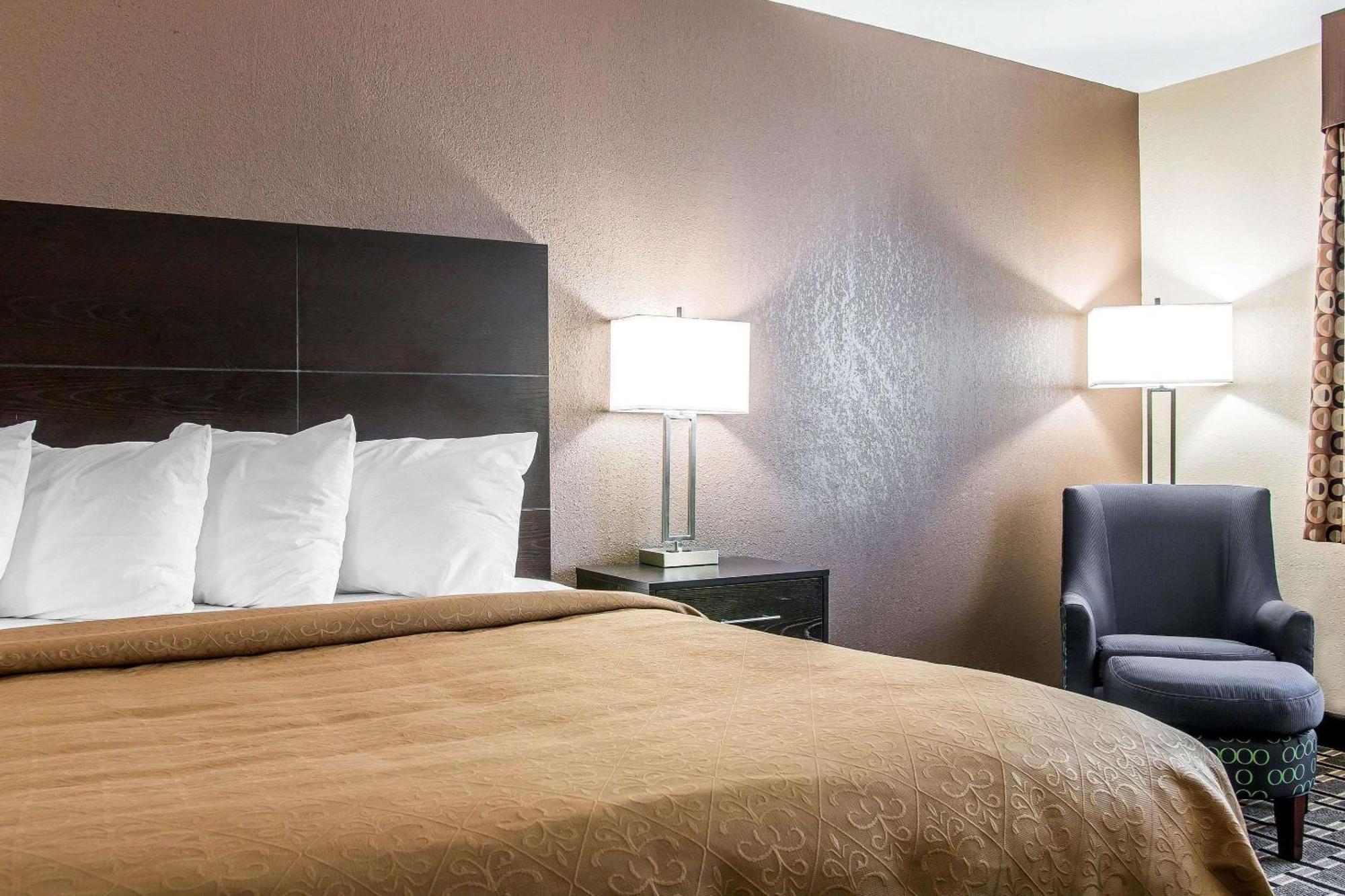 Quality Inn Grand Rapids South-Byron Center Cutlerville Екстер'єр фото