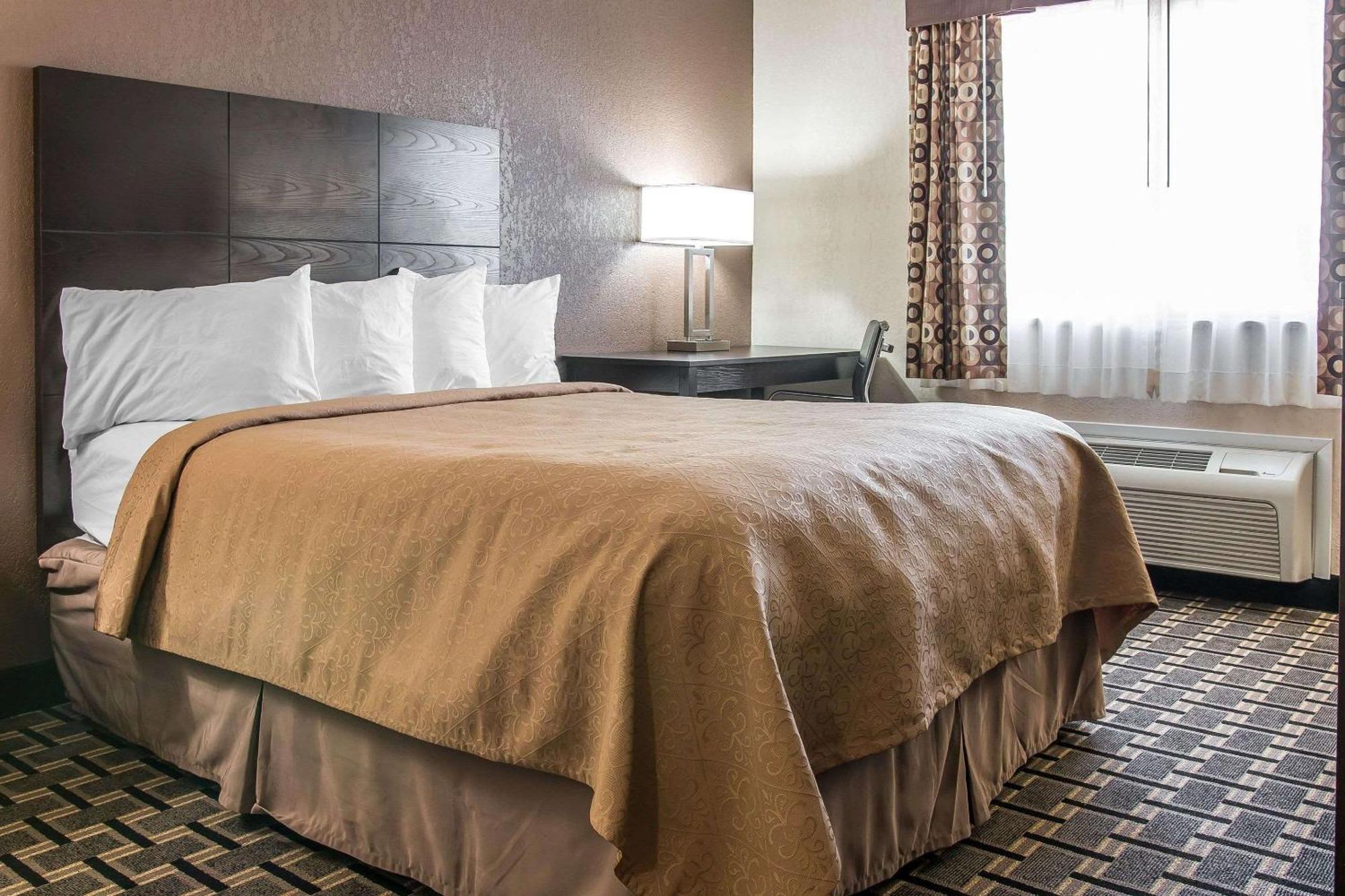 Quality Inn Grand Rapids South-Byron Center Cutlerville Екстер'єр фото