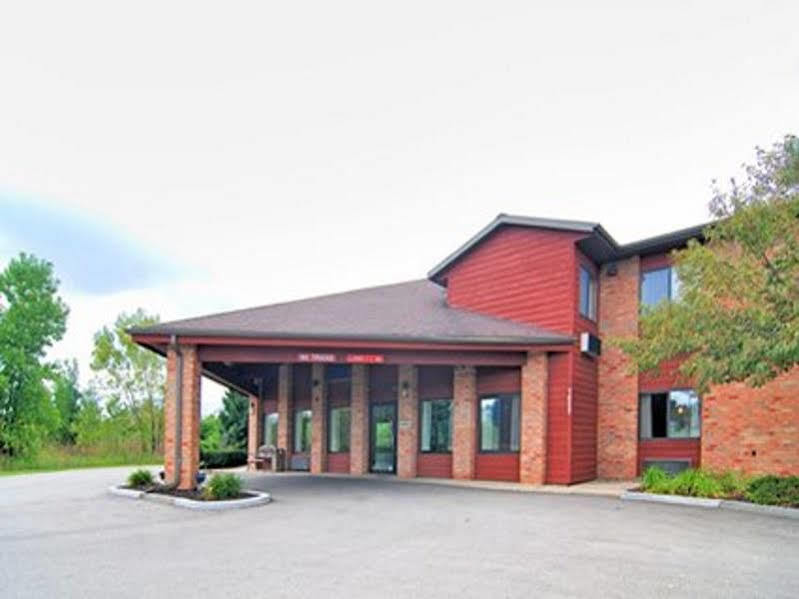 Quality Inn Grand Rapids South-Byron Center Cutlerville Екстер'єр фото